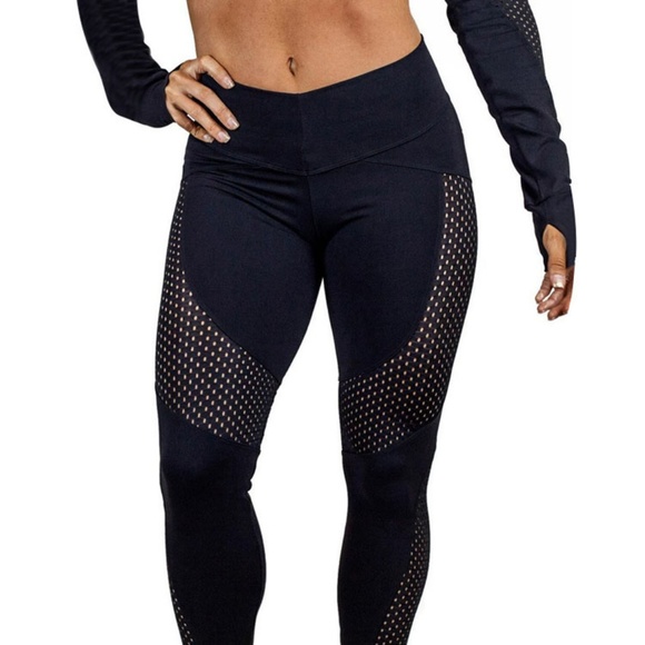 Comfy Women’s Fitness Fashion Leggings: sizes S-XL - Picture 4 of 5